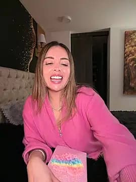 Alirawrz live cam
