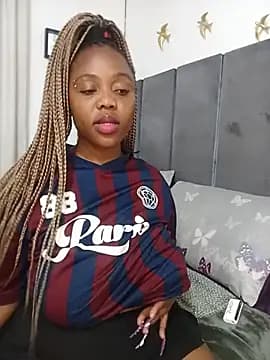 IceBellaCane313 live cam