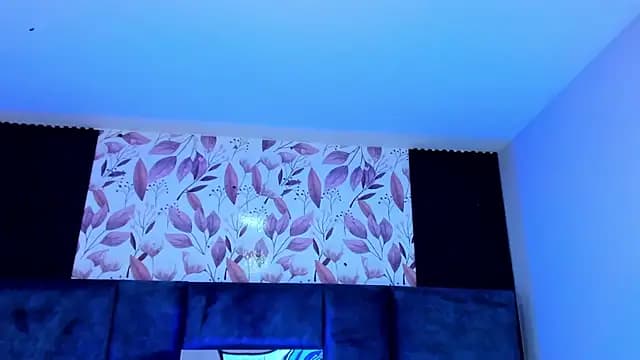 AmmyJones_ live cam