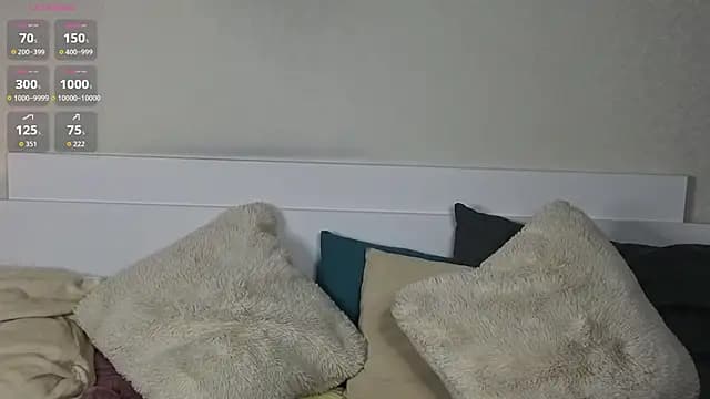JulietteRain live cam