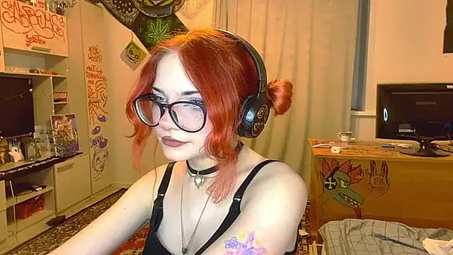 RedHeadCat live cam