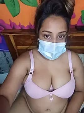 Suger_Lips_99 live cam