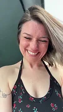 LadyLena1 live cam
