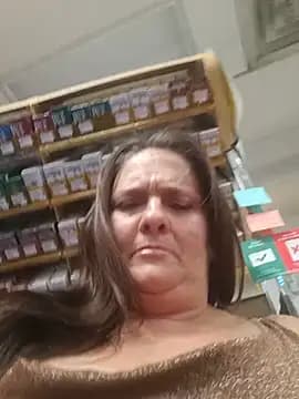 M3LLOJ3LLO69 live cam