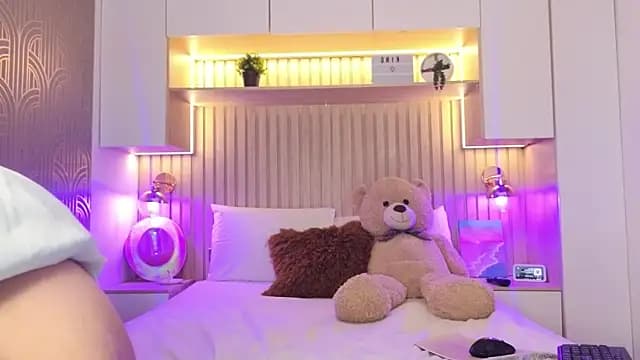 _maddy1 live cam