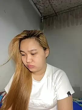 Almira6868 live cam