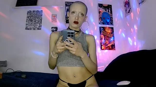 plutonbluemooon333 live cam
