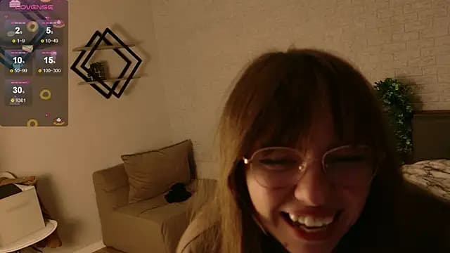 Lunar_Bunny live cam