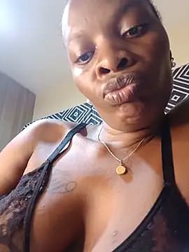 Sweetpoison20 live cam