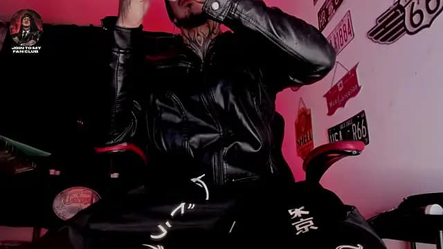 the_beast_master_ live cam