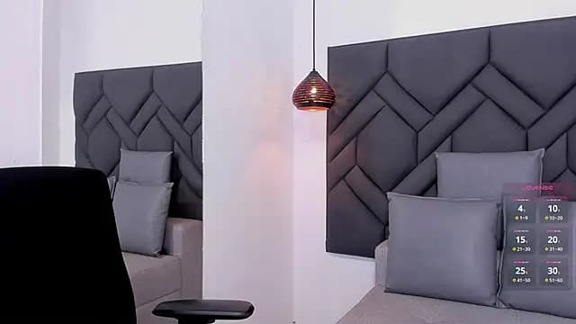 Hisoka_011 live cam