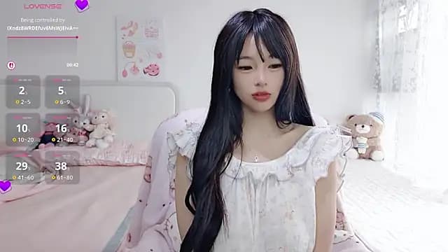 9aunatiis live cam