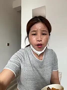Zuzu-6 live cam
