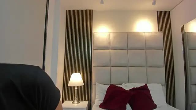Alison_Joness live cam