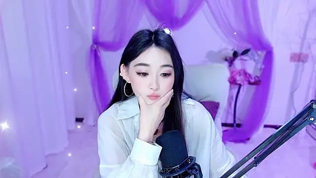 Tili_Lucky live cam