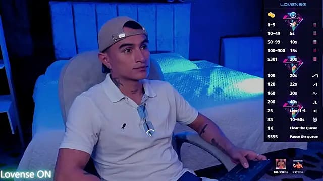 LiamDeep live cam