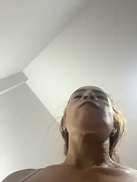 Natigoonzalez live cam