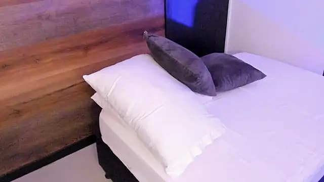 marylin_gold live cam