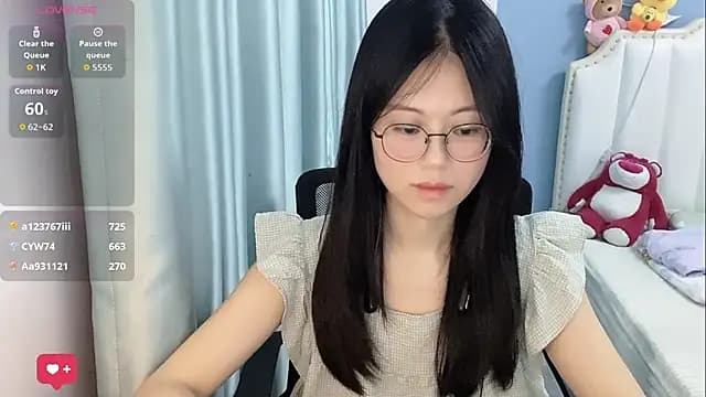 Luna-666 live cam