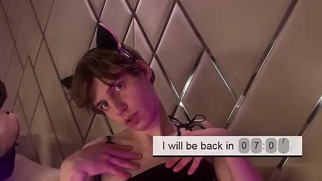 Aven_Tures live cam