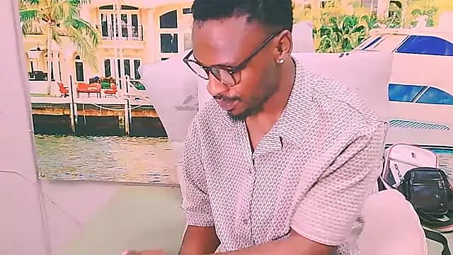 EbonyTiger69 live cam