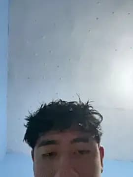 Sklledem live cam on Stripchat