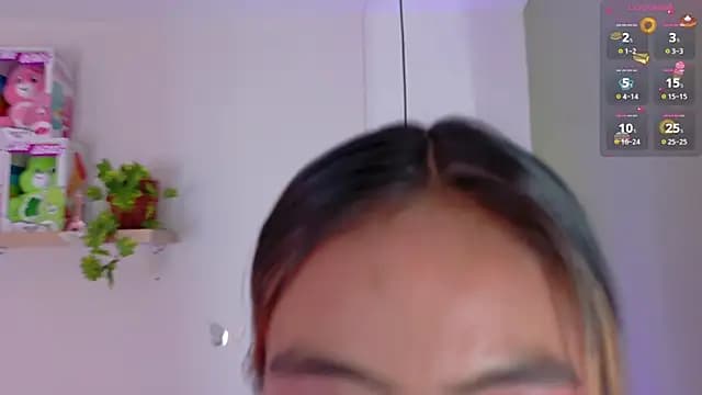 emily_bank live cam