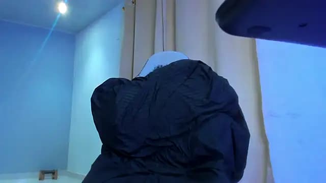 Kris_Khalifa69 live cam