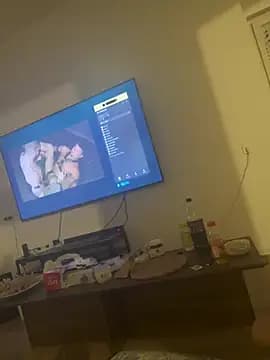 Muscle-WHORE live cam