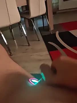 Szeltolo001 live cam