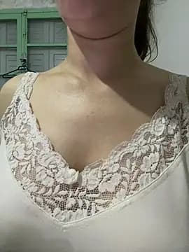 farah-36 live cam