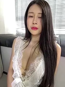 yiyi_3523 live cam