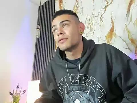 Lycan__ live cam