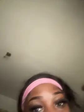 biggMamaa25 live cam