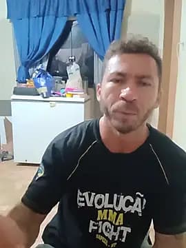 RobertoLuiz84 live cam