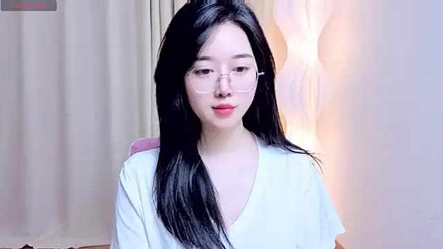 Miu-999 live cam