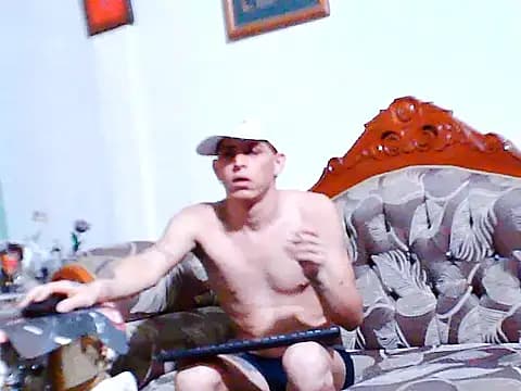 duquehotvoy live cam on Stripchat