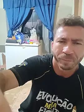 RobertoLuiz84 live cam