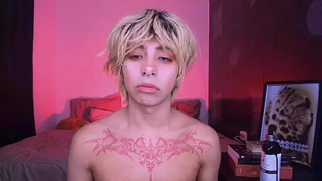 Aronn_44 live cam