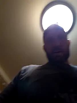 Brucejuce6669 live cam
