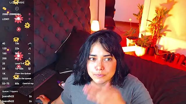 VictoriaMontero30000 live cam