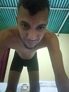 UnreadyChutzpa live cam