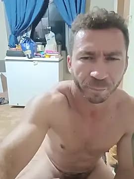 RobertoLuiz84 live cam