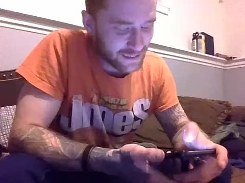 RightishResolve live cam