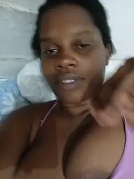 momspretty live cam