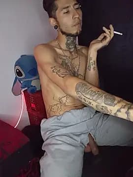 Tattoboy19cm live cam
