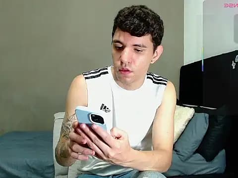 Matteo12_ live cam