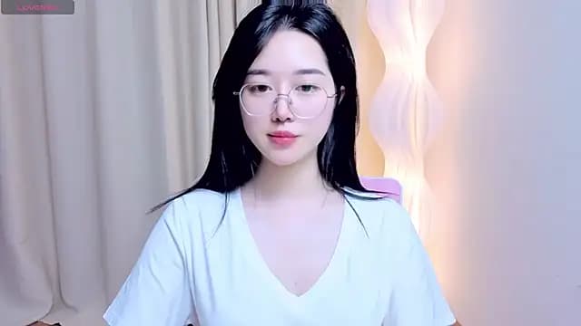 Miu-999 live cam