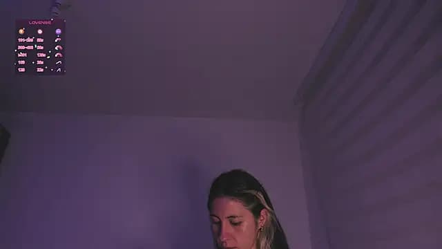 K2xxKrawl live cam