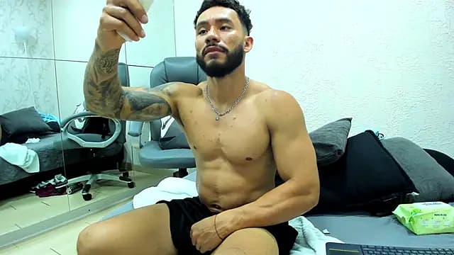 Axel_power_ live cam